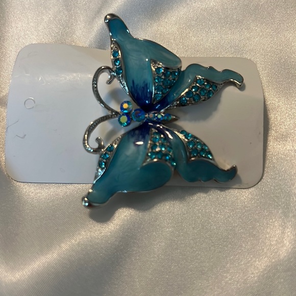 Avalaya Sky Blue Enamel Crystal butterfly brooch - Picture 8 of 11